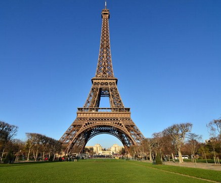Como se llama la Torre de Paris